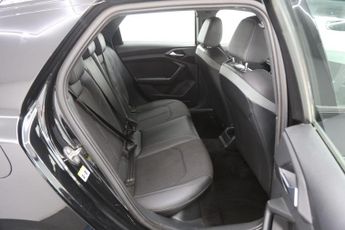 Audi A1 1.0 TFSI 30 S line Sportback S Tronic Euro 6 (s/s) 5dr