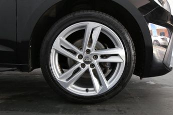 Audi A1 1.0 TFSI 30 S line Sportback S Tronic Euro 6 (s/s) 5dr