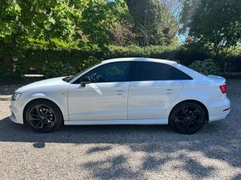 Audi A3 1.5 TFSI CoD 35 Black Edition S Tronic Euro 6 (s/s) 4dr