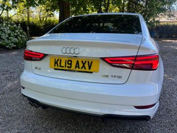 Audi A3 1.5 TFSI CoD 35 Black Edition S Tronic Euro 6 (s/s) 4dr