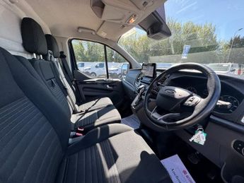 Ford Transit Custom AUTO LWB L2H2 High Roof Limited 320 Air Con Alloys Sensors EURO 