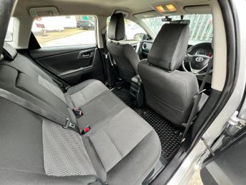 Toyota Auris ICON VVT-I