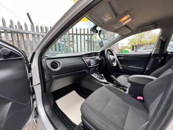 Toyota Auris ICON VVT-I