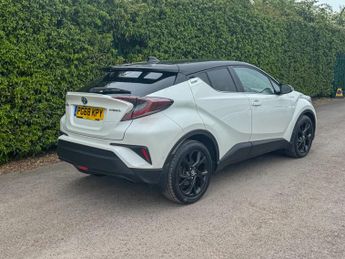 Toyota C-HR 1.8 VVT-h Dynamic SUV 5dr Petrol Hybrid CVT Euro 6 (s/s) (122 ps