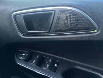 Ford B-Max 1.6 Titanium Powershift Euro 5 5dr