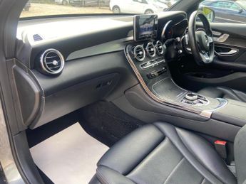 Mercedes-Benz GLC 2.1 GLC250d AMG Line (Premium) G-Tronic 4MATIC Euro 6 (s/s) 5dr