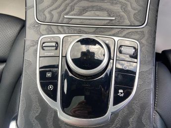 Mercedes-Benz GLC 2.1 GLC250d AMG Line (Premium) G-Tronic 4MATIC Euro 6 (s/s) 5dr