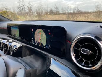 Mercedes-Benz A Class A200 D AMG Line Diesel Auto REVERSE CAM/SAT NAV/DIGITAL DASH