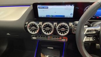 Mercedes-Benz GLA Class GLA 220D 4M AMG Line Premium Plus Auto Diesel PAN ROOF/MEMORY SE