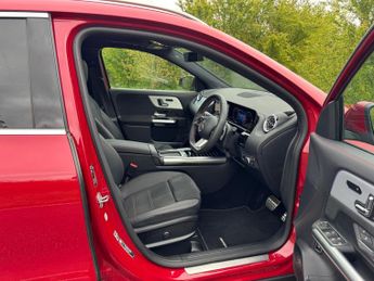 Mercedes-Benz GLA Class GLA 220D 4M AMG Line Premium Plus Auto Diesel PAN ROOF/MEMORY SE