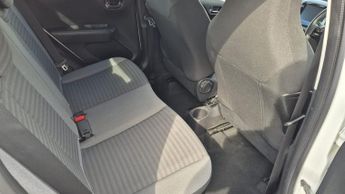 Toyota Aygo VVT-I X-PLAY X-SHIFT