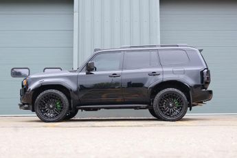 Toyota Land Cruiser COMMERCIAL WITH REAR SEATS STYLED BY SEEKER UK