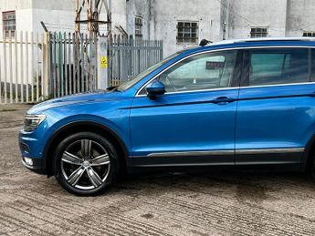 Volkswagen Tiguan SEL TDI BLUEMOTION TECHNOLOGY DSG