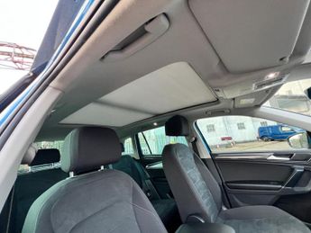 Volkswagen Tiguan SEL TDI BLUEMOTION TECHNOLOGY DSG