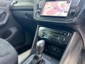 Volkswagen Tiguan SEL TDI BLUEMOTION TECHNOLOGY DSG