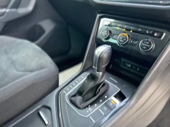 Volkswagen Tiguan SEL TDI BLUEMOTION TECHNOLOGY DSG