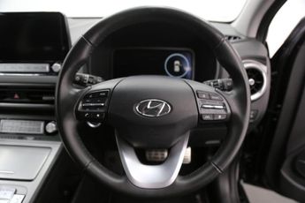 Hyundai KONA 39kWh SE Connect Auto 5dr (10.5kW Charger)