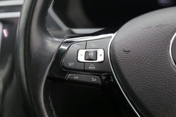 Volkswagen Tiguan 2.0 TDI BlueMotion Tech SEL DSG Euro 6 (s/s) 5dr