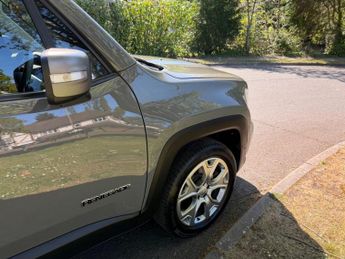 Jeep Renegade 1.3 GSE T4 11.4kWh Limited Auto 4xe Euro 6 (s/s) 5dr