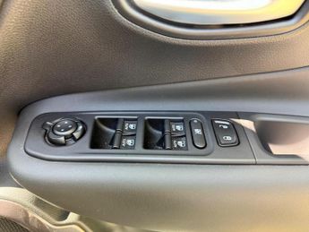 Jeep Renegade 1.3 GSE T4 11.4kWh Limited Auto 4xe Euro 6 (s/s) 5dr