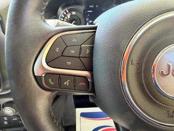 Jeep Renegade 1.3 GSE T4 11.4kWh Limited Auto 4xe Euro 6 (s/s) 5dr