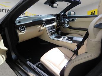 Mercedes-Benz SLC 2.0 SLC200 AMG Line Euro 6 (s/s) 2dr