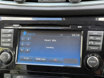 Nissan Qashqai 1.6 dCi N-Connecta SUV 5dr Diesel XTRON Euro 6 (s/s) (130 ps)