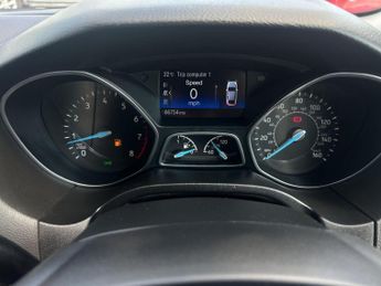 Ford Focus 1.5T EcoBoost Titanium Euro 6 (s/s) 5dr