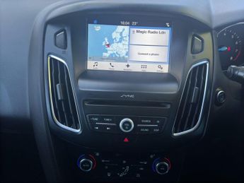 Ford Focus 1.5T EcoBoost Titanium Euro 6 (s/s) 5dr