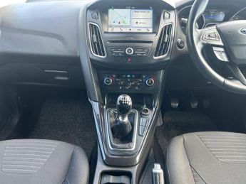 Ford Focus 1.5T EcoBoost Titanium Euro 6 (s/s) 5dr