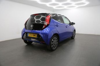 Toyota Aygo 1.0 VVT-i x-clusiv x-shift Euro 6 5dr (Safety Sense)
