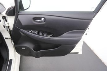 Nissan LEAF 40kWh Tekna Auto 5dr