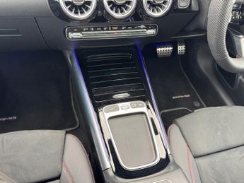 Mercedes-Benz EQA EQA 300 4Matic AMG Line Premium Plus Auto Electric 66 KWH PAN RO