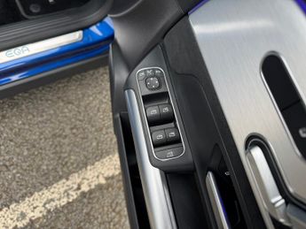 Mercedes-Benz EQA EQA 300 4Matic AMG Line Premium Plus Auto Electric 66 KWH PAN RO