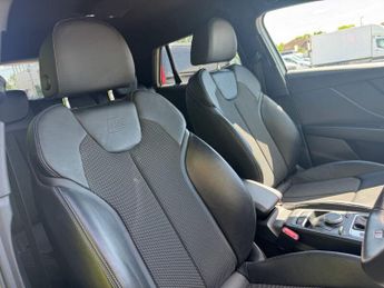 Audi Q2 1.5 TFSI CoD 35 Black Edition SUV 5dr Petrol S Tronic Euro 6 (s/