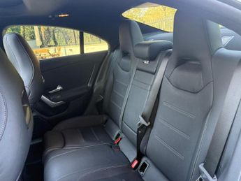 Mercedes-Benz CLA Class CLA 180 AMG LINE PREMIUM PLUS 2