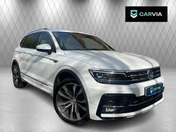 Volkswagen Tiguan R-LINE TECH TSI EVO DSG