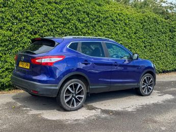 Nissan Qashqai 1.6 dCi Tekna SUV 5dr Diesel XTRON 2WD Euro 6 (s/s