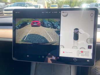 Tesla Model 3 Standard Range Plus Auto RWD 4dr
