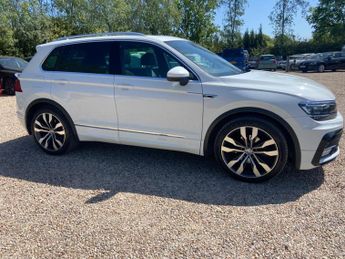 Volkswagen Tiguan 2.0 TDI BlueMotion Tech R-Line DSG 4Motion Euro 6 (s/s) 5dr