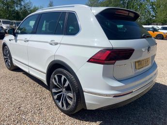 Volkswagen Tiguan 2.0 TDI BlueMotion Tech R-Line DSG 4Motion Euro 6 (s/s) 5dr