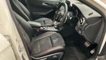 Mercedes-Benz A Class 2.1 A200d AMG Line (Premium) 7G-DCT Euro 6 (s/s) 5dr