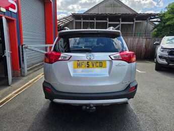 Toyota Rav 4 VVT-I INVINCIBLE Auto