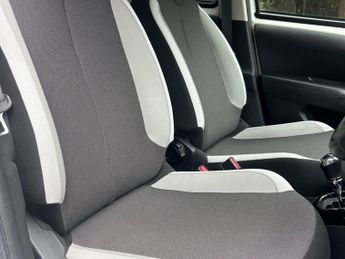 Toyota Aygo 1.0 VVT-i x-style x-shift Euro 6 5dr