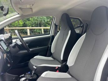Toyota Aygo 1.0 VVT-i x-style x-shift Euro 6 5dr