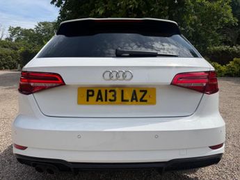 Audi A3 1.5 TFSI CoD 35 Black Edition Sportback S Tronic Euro 6 (s/s) 5d