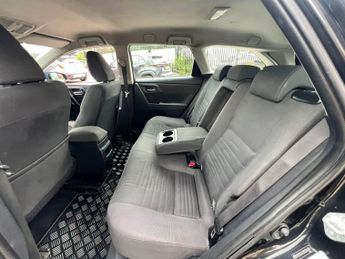 Toyota Auris VVTI BUSINESS EDITION TOURING SPORTS TSS