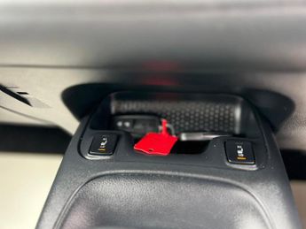 Toyota Corolla ICON TECH