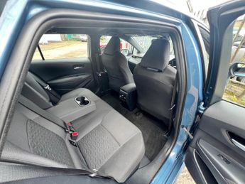Toyota Corolla ICON TECH