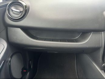 Renault Clio 0.9 TCe Dynamique MediaNav Euro 5 (s/s) 5dr